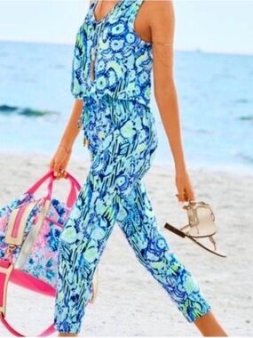 Lilly Pulitzer Blue and Aqua Floral V-Neck Jumpsuit Size S